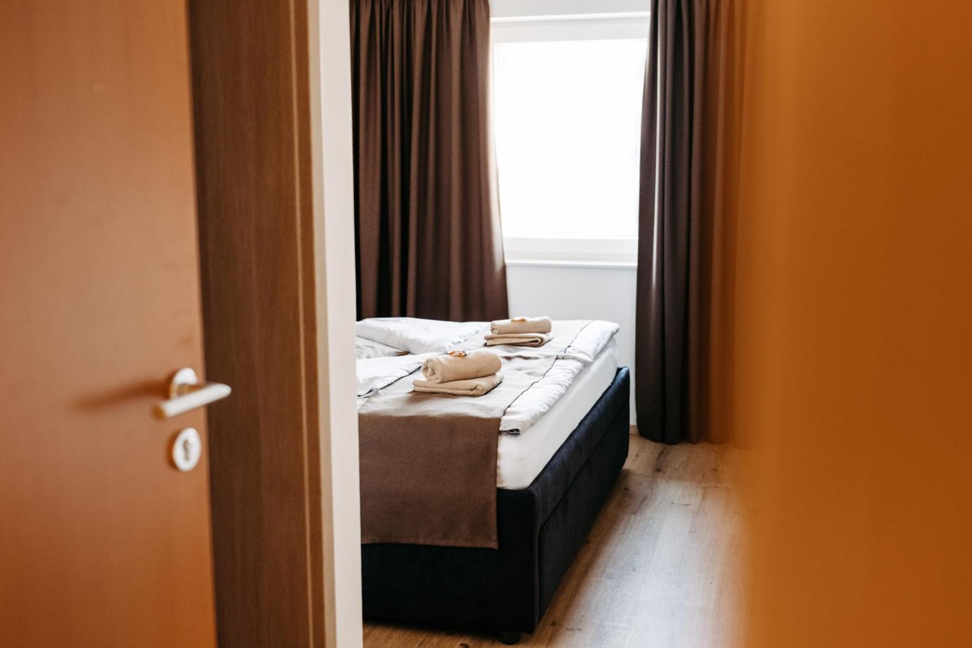פטוי Hotel Murat מראה חיצוני תמונה
